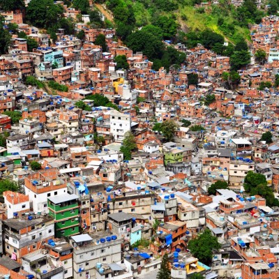 Brasil lidera la reducción de la pobreza, según el Banco Mundial