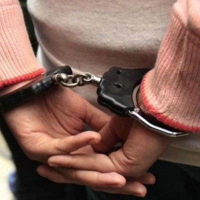 Mujer intoxicada fue detenida por robo a transeúnte