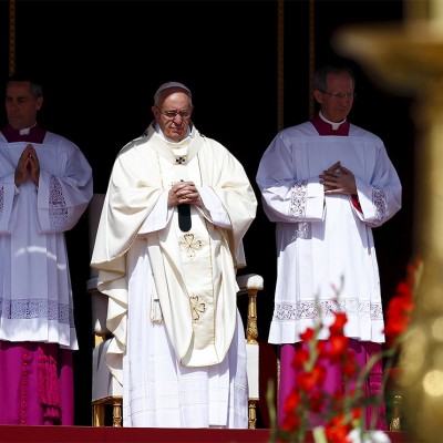  El Papa canoniza a dos religiosas palestinas; llama a la paz en Medio Oriente
