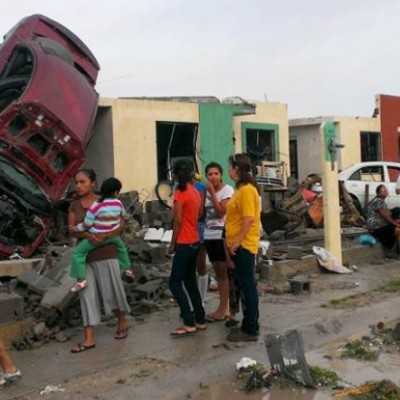  Tornado se llevó a bebé; lo encontraron sin vida