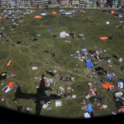 Desaparece avión militar estadounidense en Nepal tras nuevo sismo
