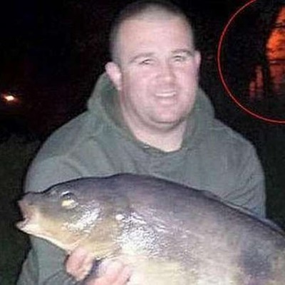  La misteriosa fotografía del pescador que inquieta a todo un pueblo