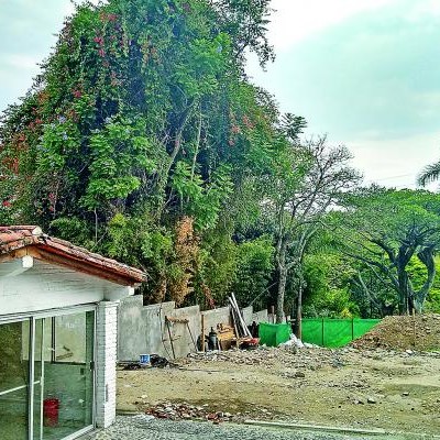  De pobre regidor a próspero político