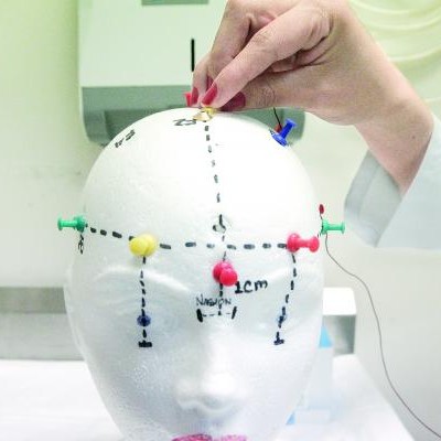  Pretenden hackear el cerebro para curar males