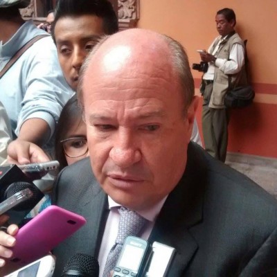  “La UASLP no discrimina”: Fermín Villar Rubio
