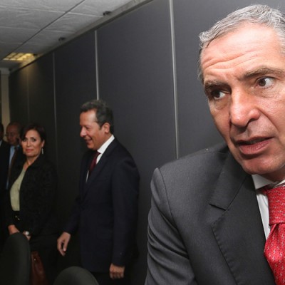  Asestan golpe a la CNTE; quitan control a la disidencia magisterial