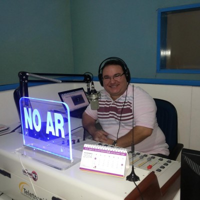  Asesinan a locutor en Brasil durante emisión de su programa