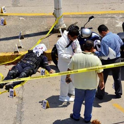  Policía de Tabasco detiene a dos delincuentes; horas más tarde aparecen muertos