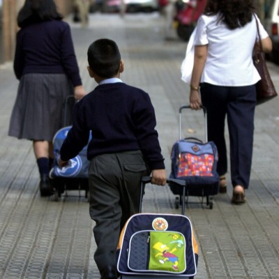  Para el regreso a clases, mochilas de ruedas son la mejor opción