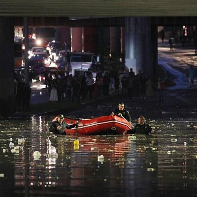  Tormenta abate al DF; deja 280 inundaciones y colapsa vías