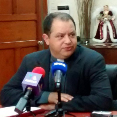  Vocero del arzobispado critica publicación de fotos de Mendizabal
