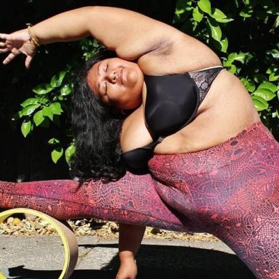  Yogui de talla grande estremece las redes