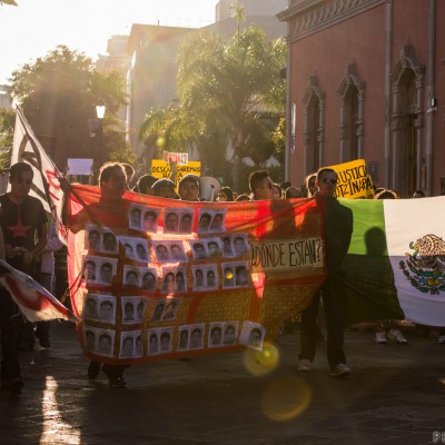  “¡Ayotzinapa aguanta, San Luis ya se levanta!”