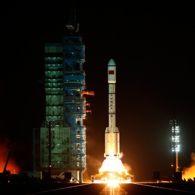  China lanza al espacio un nuevo modelo de cohete de transporte