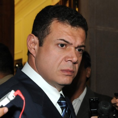  Detienen a Miguel Oyarvide, por delitos durante administración de Labastida
