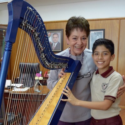 Con 11 años, expondrá música veracruzana en Italia