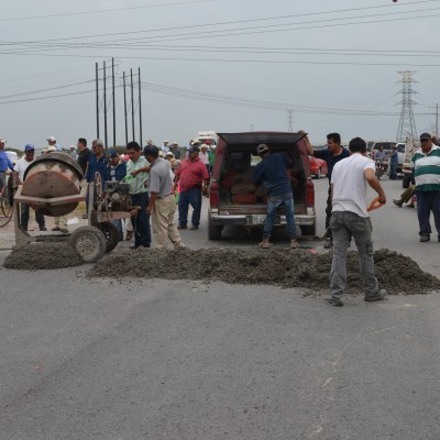  Cerraron ejidatarios acceso principal a Logistik