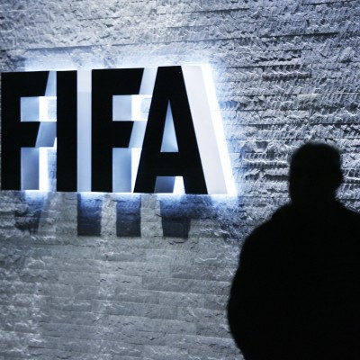  Sustituto de Blatter llegará este miércoles a FIFA