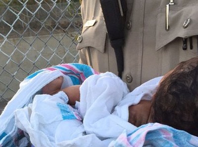  Policía rescata a recién nacida que fue abandonada y enterrada viva