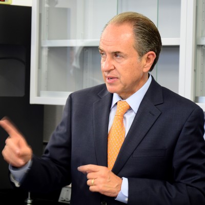  La Sría. General de Gobierno le pone “orejas” al gobernador