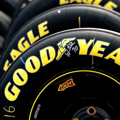  Colocaron primera piedra de Goodyear