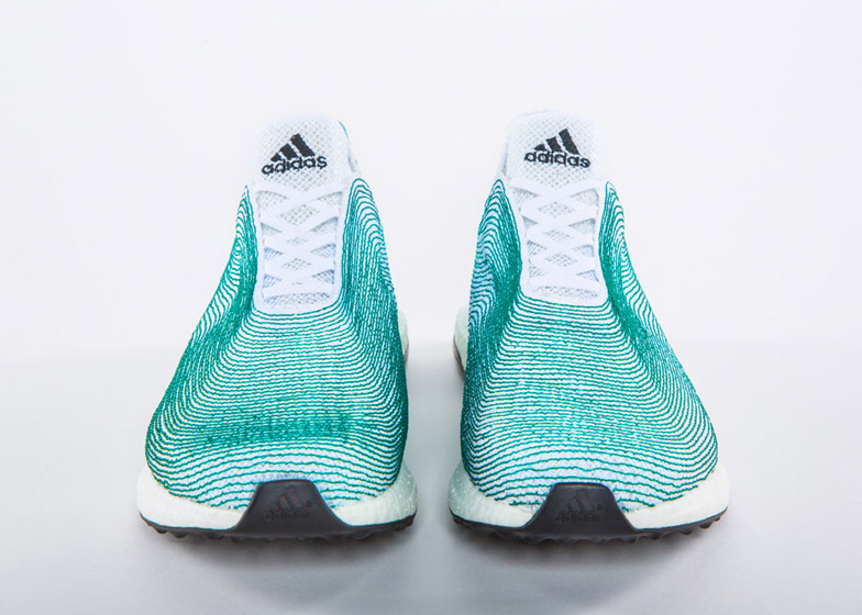 Tenis adidas 2025 de material reciclado