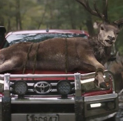  (Video) Comercial de Toyota es censurado por promover la caza deportiva