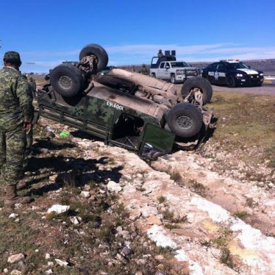  Se accidentan militares en Mexquitic