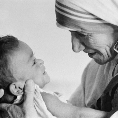  El Papa Francisco canonizará a Madre Teresa de Calcuta en 2016