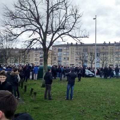  Evacúan a más de dos mil estudiantes en Francia por amenaza de bomba