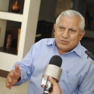  Confirma director de Normal de Ayotzinapa su separación del cargo