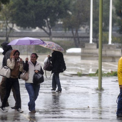  Prevén intensas lluvias en gran parte del país