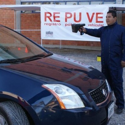  Siguen sin definir tema de Repuve