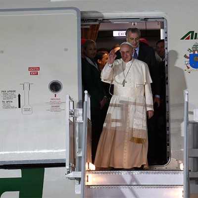  (Galería) La llegada del Papa a México