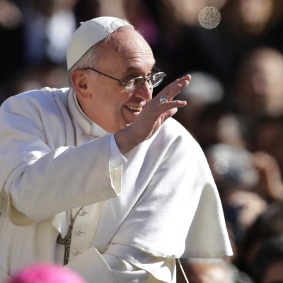  Twitter celebrará con ‘emoticons’ la visita del Papa a México
