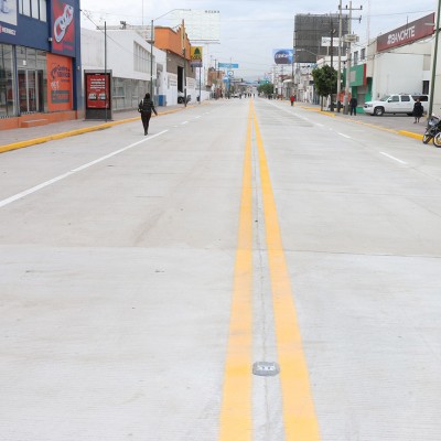  Avenida Universidad ayer y hoy