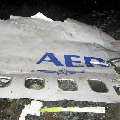  Recuperan cajas negras de avión siniestrado en Rusia