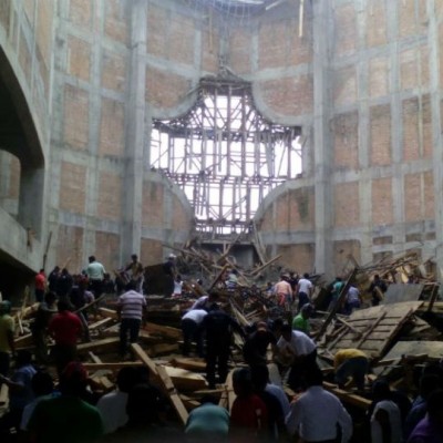  Colapso en iglesia de Oaxaca deja hasta el momento 4 muertos