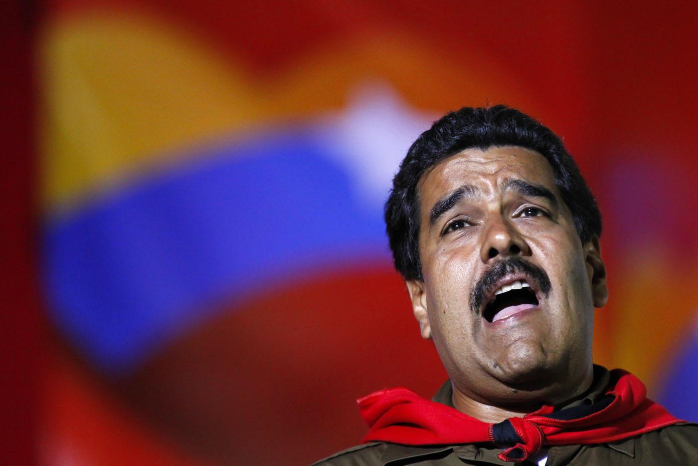  Quieren a Maduro fuera: triplican firmas para proceso revocatorio en Venezuela