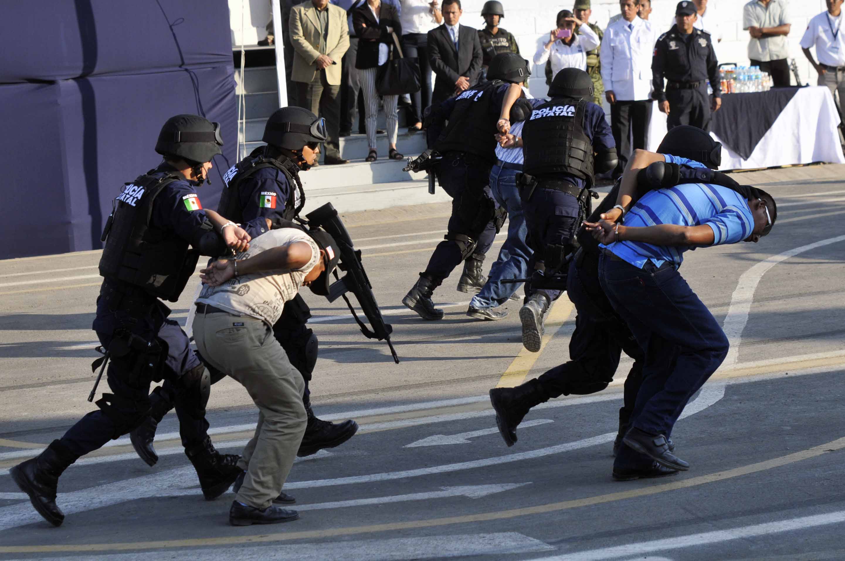  Frente a violencia e inseguridad, Carreras se lava las manos con sexenio de Toranzo