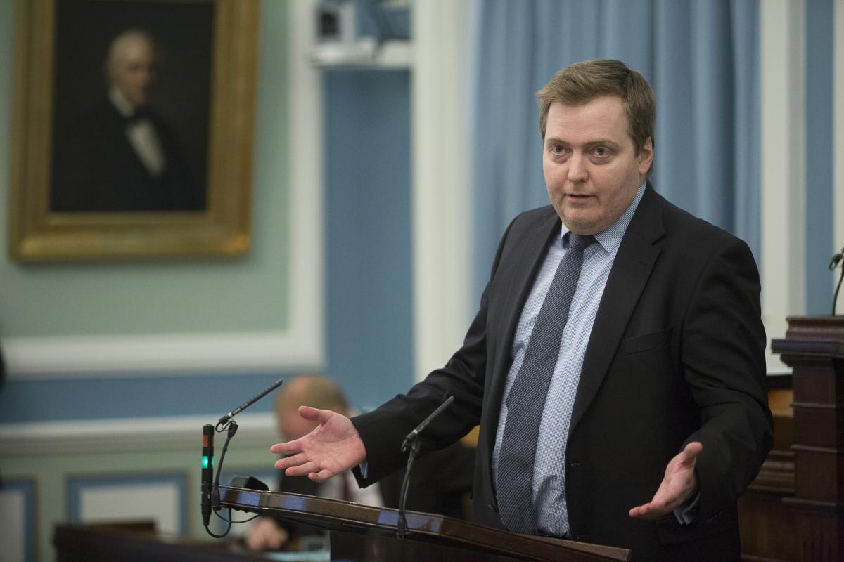  Primer ministro de Islandia renuncia tras involucrarse en ‘Panamá Papers’