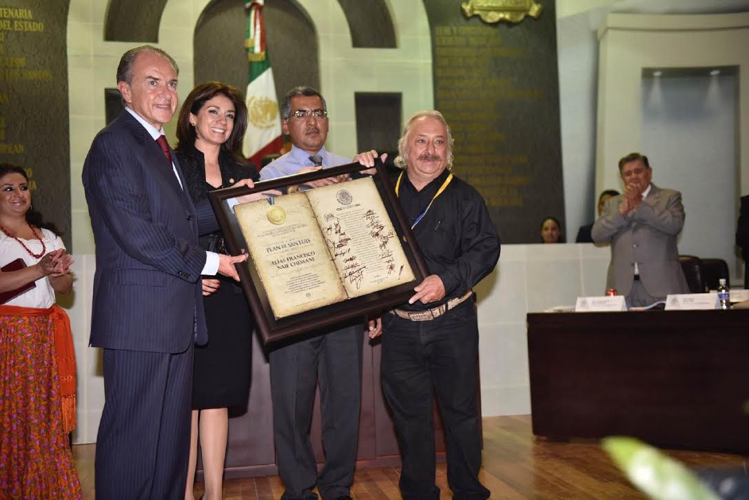  Un Huapango para el rector de la UASLP