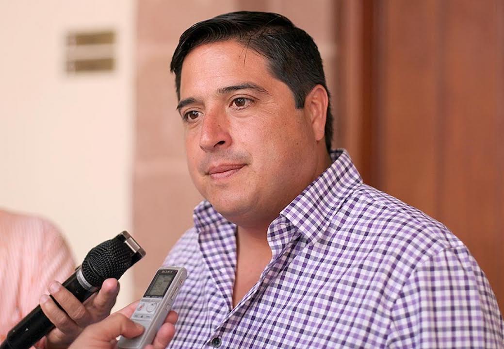  Desvía recursos públicos Gallardo, anuncia Romero Calzada
