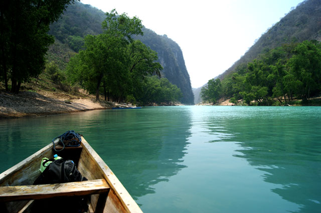  Extracción ilegal ha provocado baja en nivel de cascada de Tamul