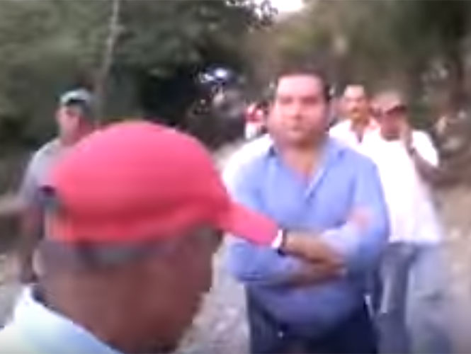  (Video) Golpean a alcalde por no cumplir obras en Hidalgo