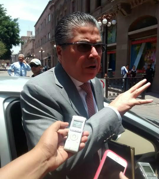  Descarta Ugalde cambio total de banco en Gobierno; “Sólo una parte”