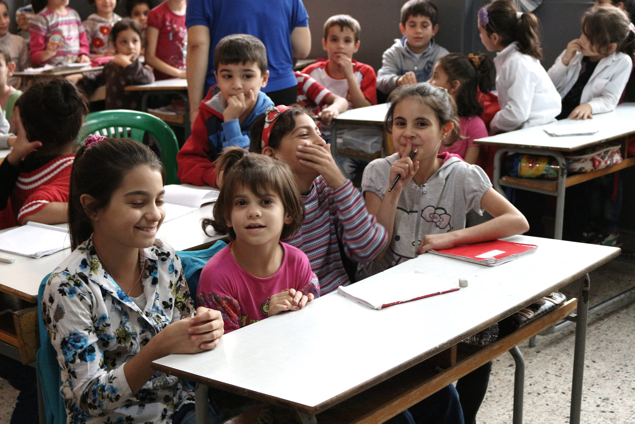  Mientras la CNTE le huye a los exámenes, en Siria disfrutan de presentar uno