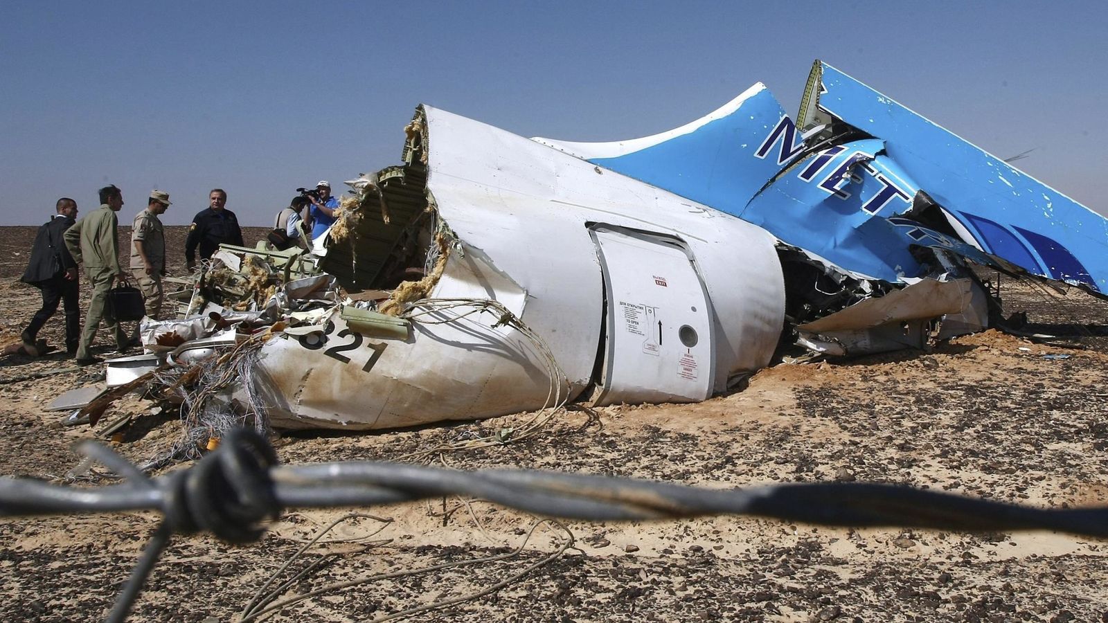 EgyptAir: Restos humanos sugieren que hubo explosión a bordo
