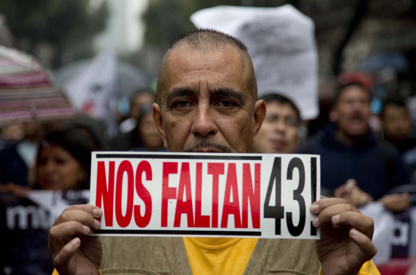  Padres de 43: el asesino de Iguala es el mismo de Nochixtlán