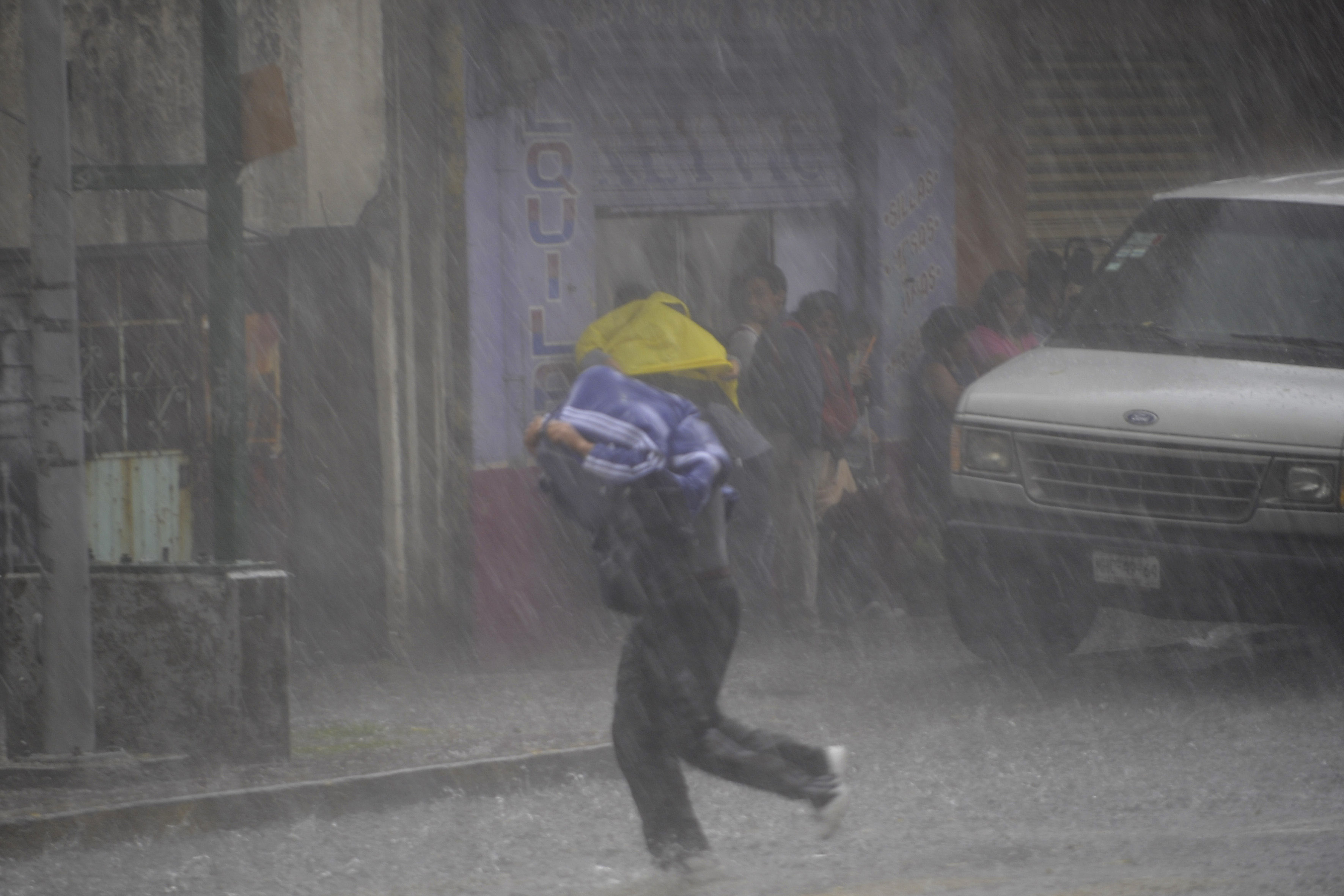  Se prevén lluvias fuertes en Jalisco, Michoacán y Guerrero